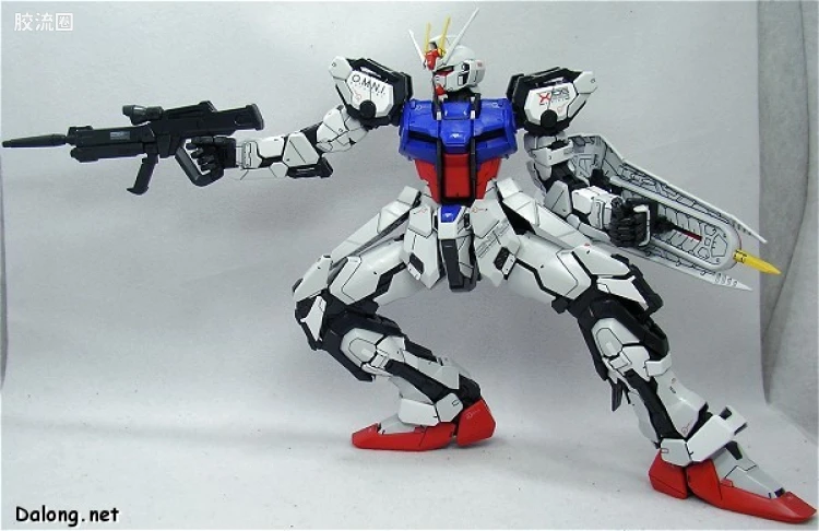 PG 普通版 GAT-X105 强袭高达 - 图片