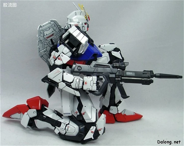 PG 普通版 GAT-X105 强袭高达 - 图片