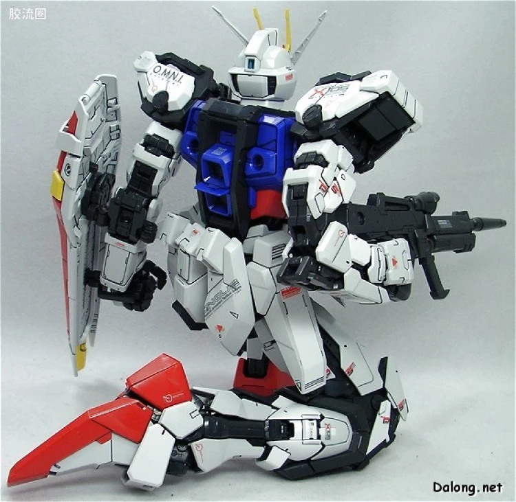 PG 普通版 GAT-X105 强袭高达 - 图片