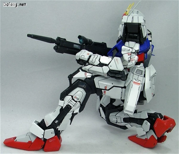 PG 普通版 GAT-X105 强袭高达 - 图片