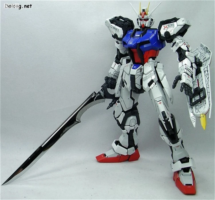 PG 普通版 GAT-X105 强袭高达 - 图片