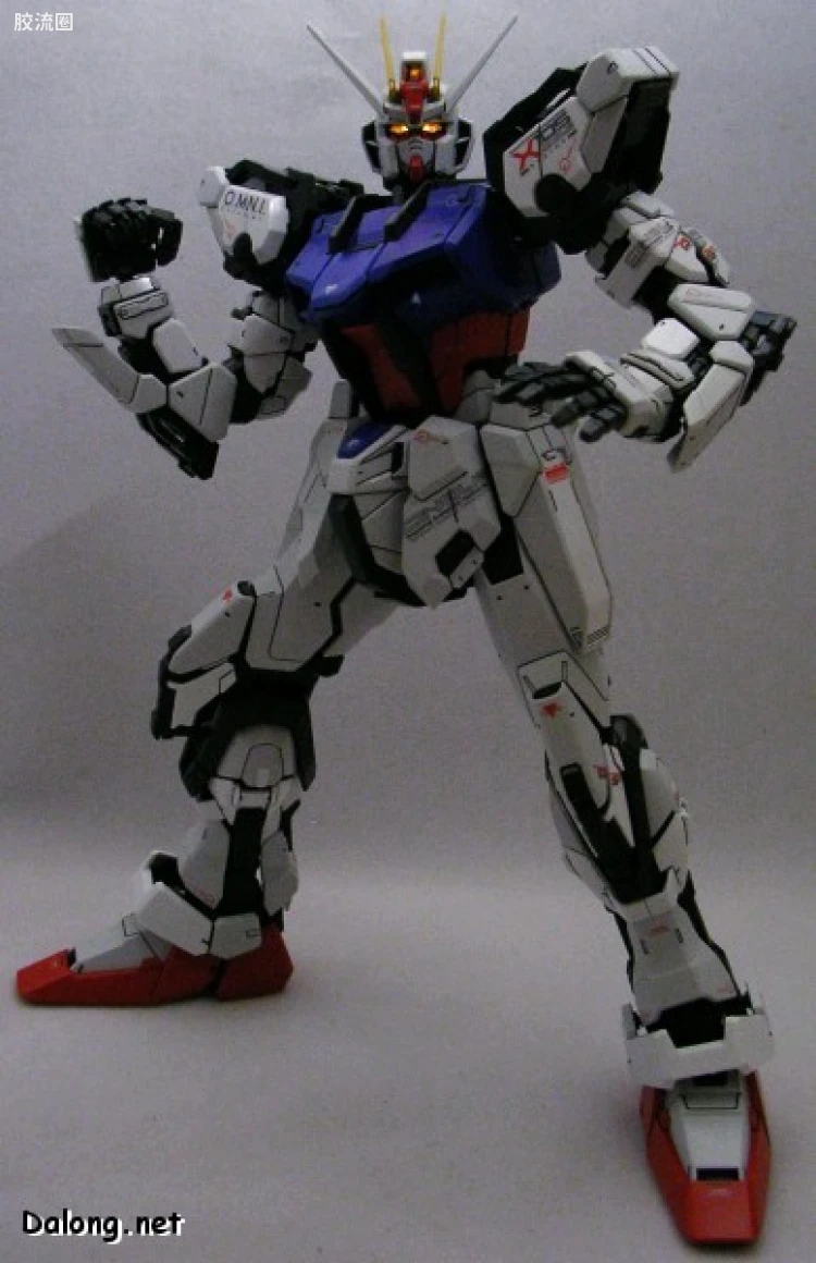 PG 普通版 GAT-X105 强袭高达 - 图片