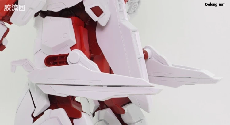 PG 网络限定版 异端高达红色机·改 - 图片