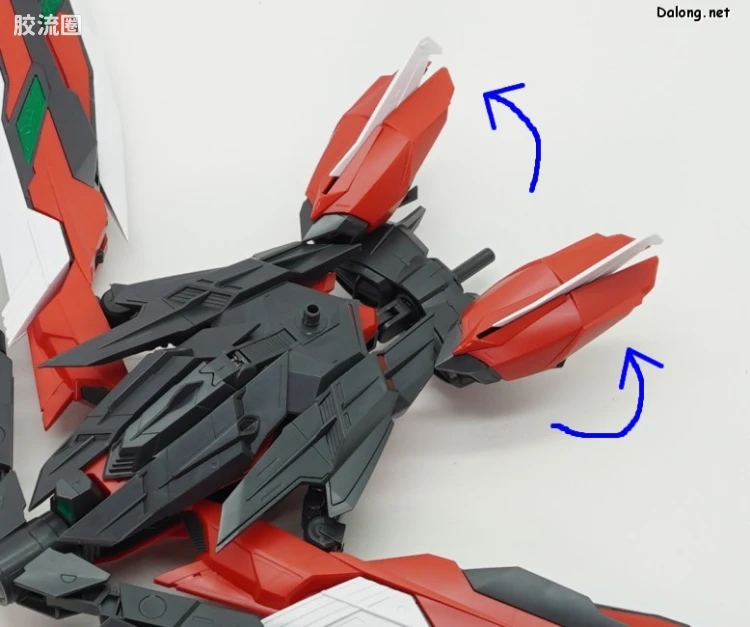 PG 网络限定版 异端高达红色机·改 - 图片