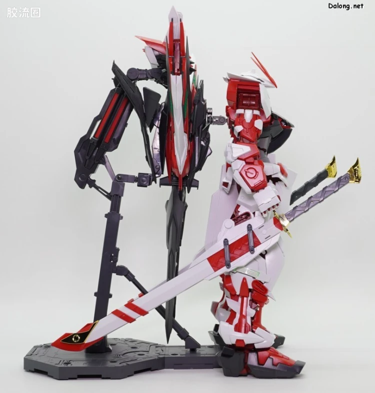 PG 网络限定版 异端高达红色机·改 - 图片