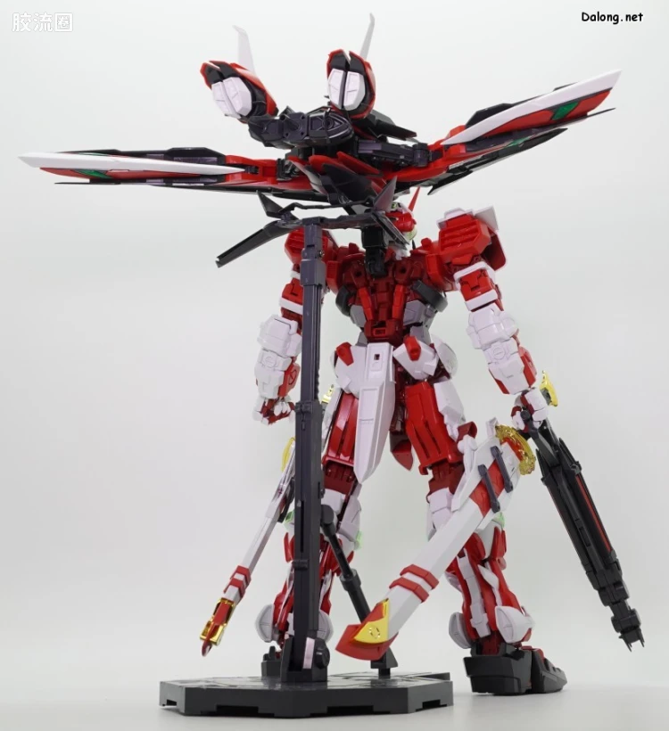 PG 网络限定版 异端高达红色机·改 - 图片