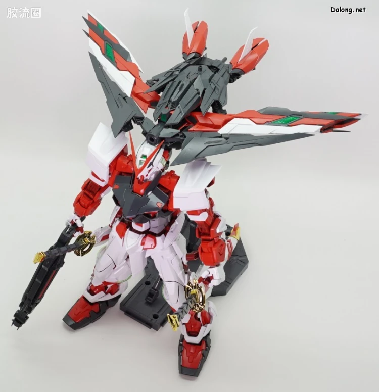 PG 网络限定版 异端高达红色机·改 - 图片