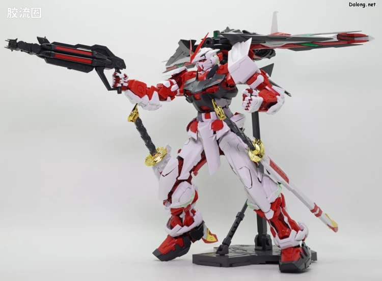 PG 网络限定版 异端高达红色机·改 - 图片