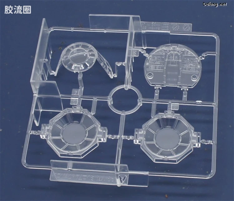 万代 星球大战系列拼装模型 载具系列 1/72 千年隼 - 图片