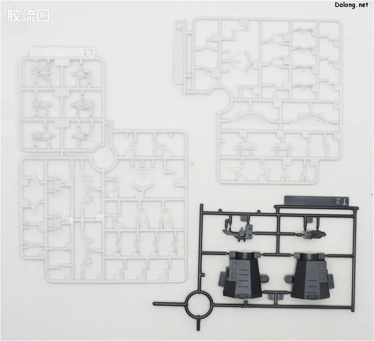 万代 星球大战系列拼装模型 载具系列 1/72 千年隼 - 图片