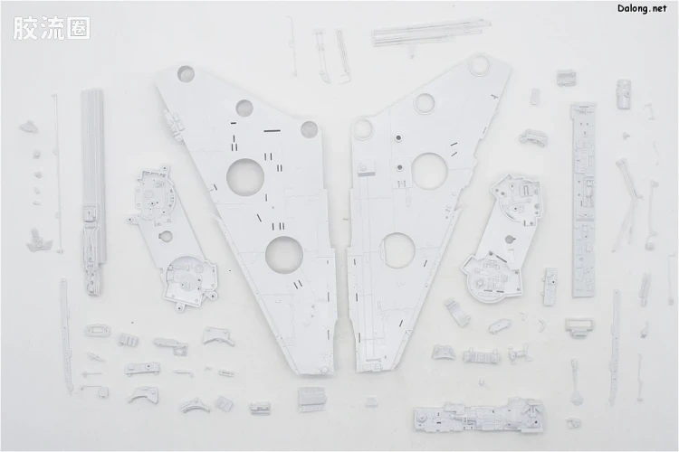 万代 星球大战系列拼装模型 载具系列 1/72 千年隼 - 图片