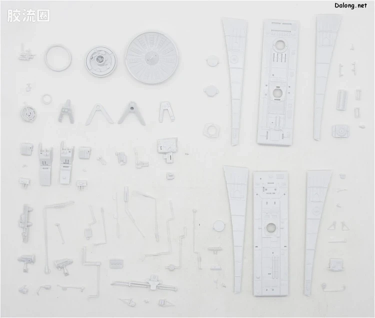 万代 星球大战系列拼装模型 载具系列 1/72 千年隼 - 图片
