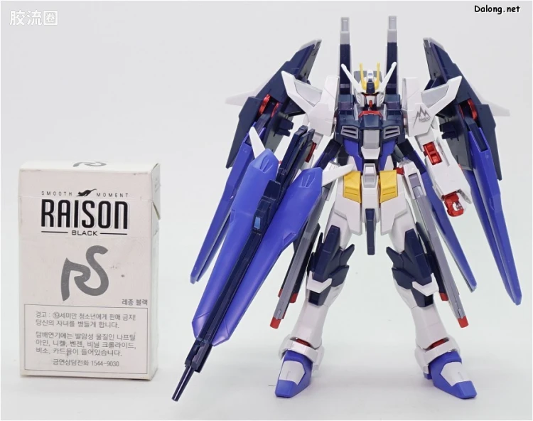 钢普拉Build 综合 HGBF 053 惊异强袭自由高达 - 图片
