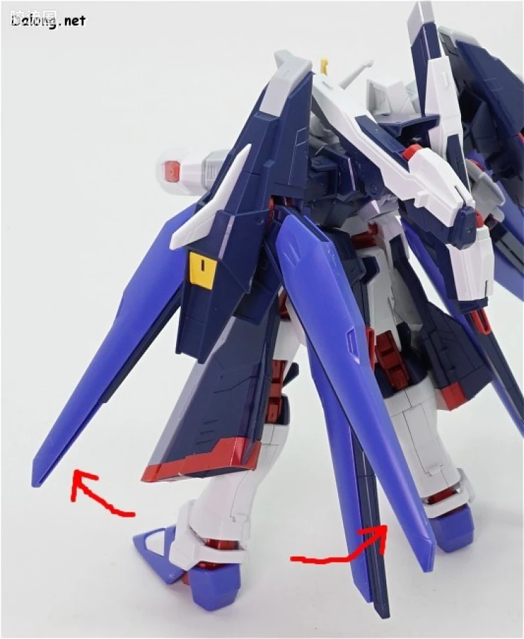 钢普拉Build 综合 HGBF 053 惊异强袭自由高达 - 图片