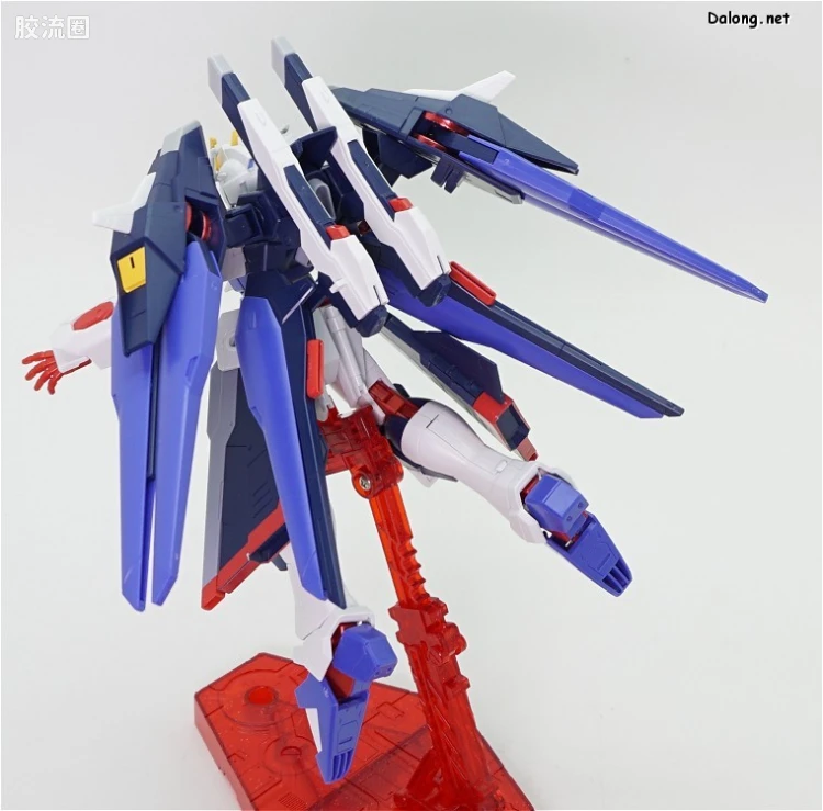 钢普拉Build 综合 HGBF 053 惊异强袭自由高达 - 图片