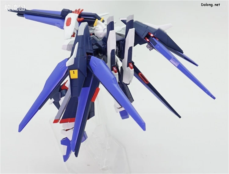 钢普拉Build 综合 HGBF 053 惊异强袭自由高达 - 图片
