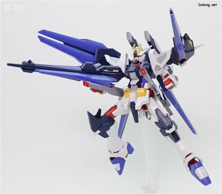 钢普拉Build 综合 HGBF 053 惊异强袭自由高达 - 图片