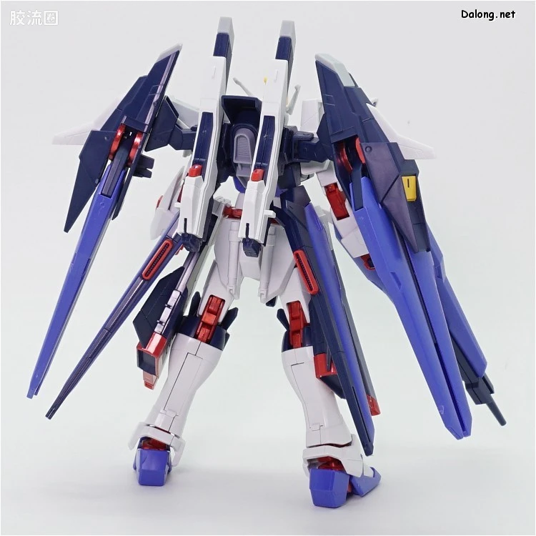 钢普拉Build 综合 HGBF 053 惊异强袭自由高达 - 图片
