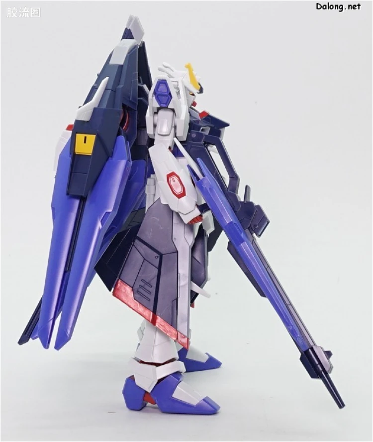 钢普拉Build 综合 HGBF 053 惊异强袭自由高达 - 图片