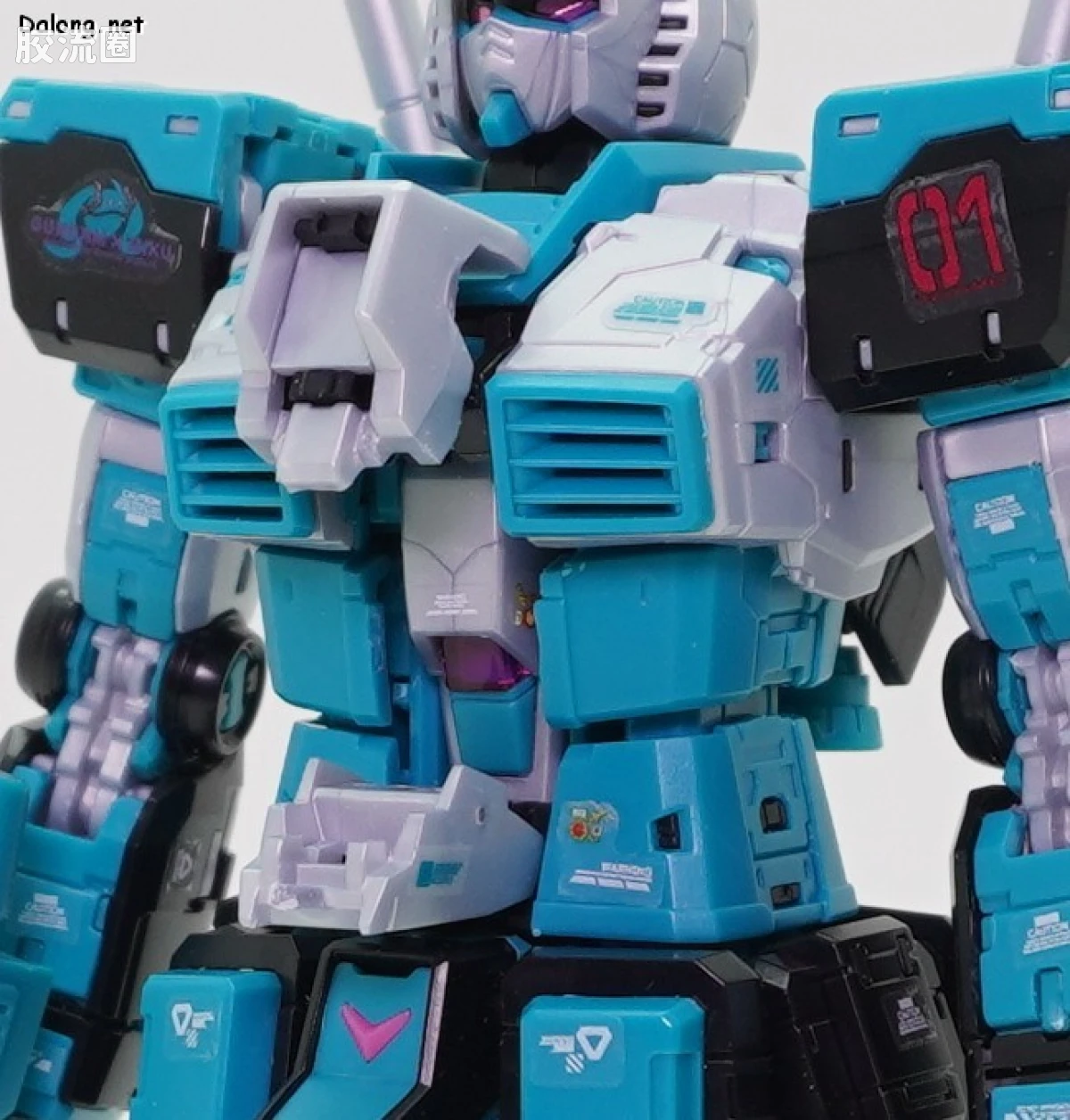 RG 网络限定版 RX-78-2 高达 Ver.2.0 [初音未来Ver.] - 图片