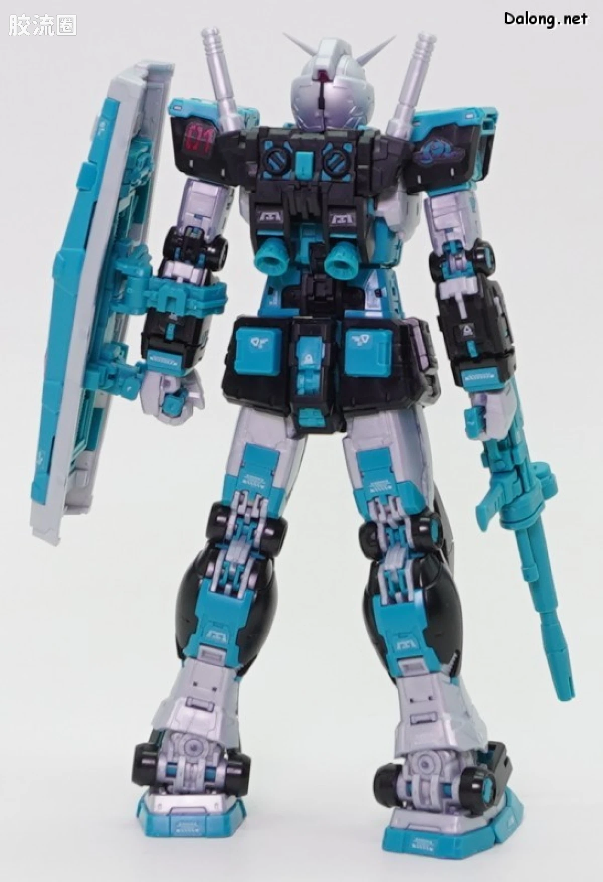 RG 网络限定版 RX-78-2 高达 Ver.2.0 [初音未来Ver.] - 图片