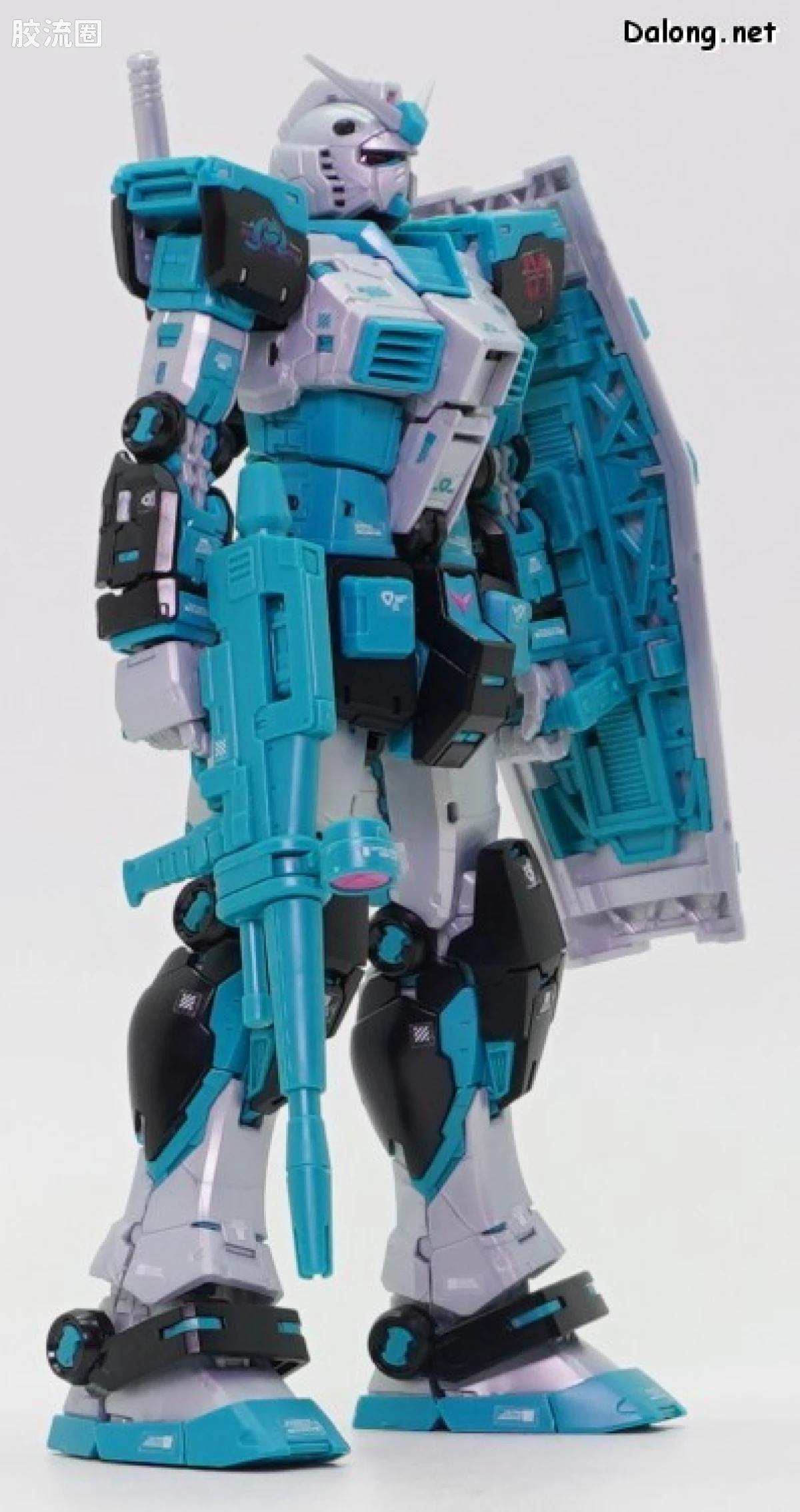 RG 网络限定版 RX-78-2 高达 Ver.2.0 [初音未来Ver.] - 图片