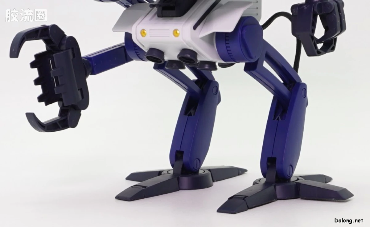 万代综合拼装模型系列 战斗机甲萨芬格尔 HG 1/144 Durun・Type - 图片