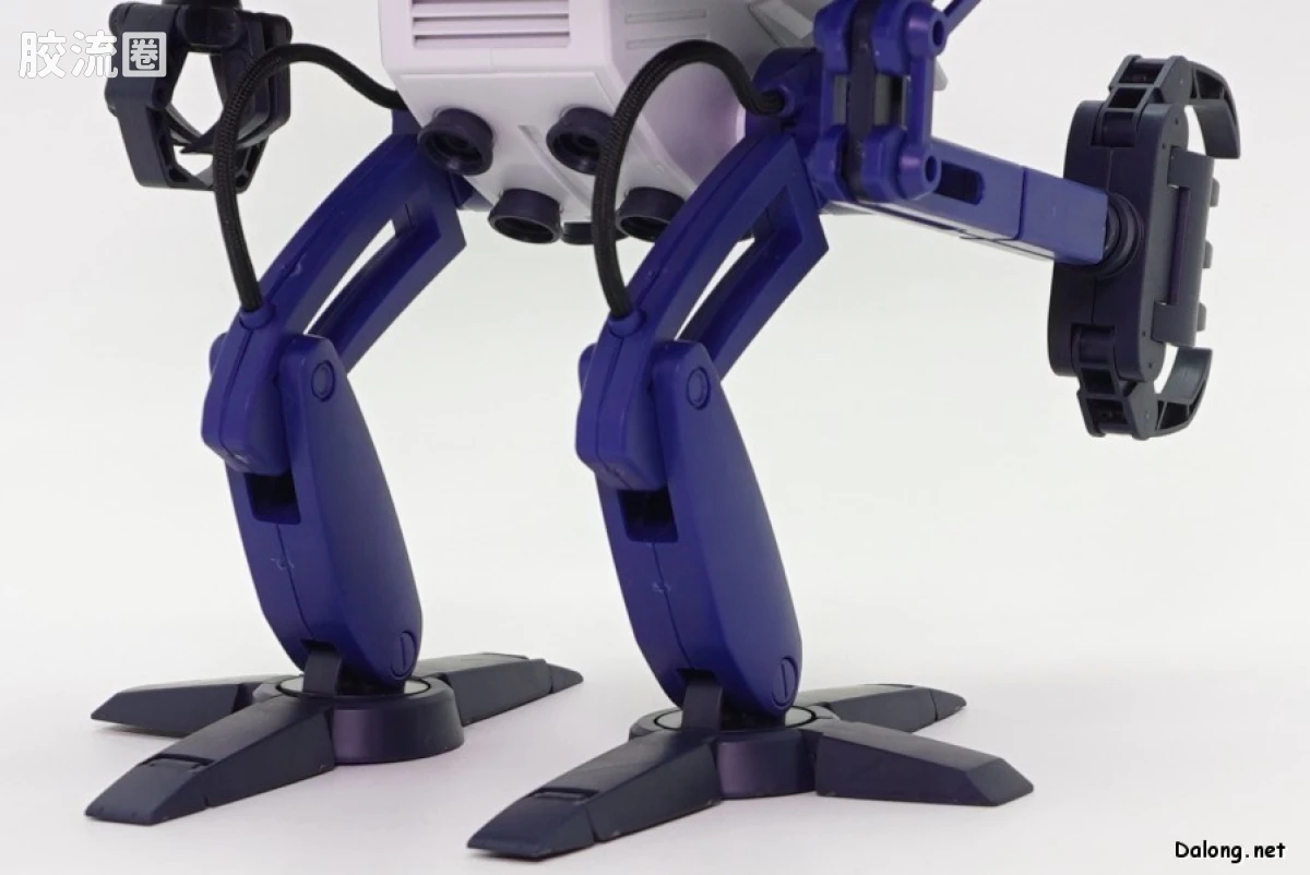 万代综合拼装模型系列 战斗机甲萨芬格尔 HG 1/144 Durun・Type - 图片