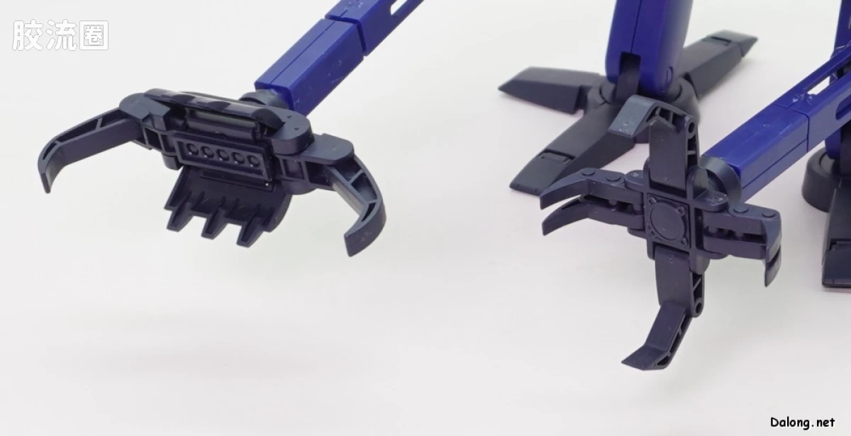 万代综合拼装模型系列 战斗机甲萨芬格尔 HG 1/144 Durun・Type - 图片