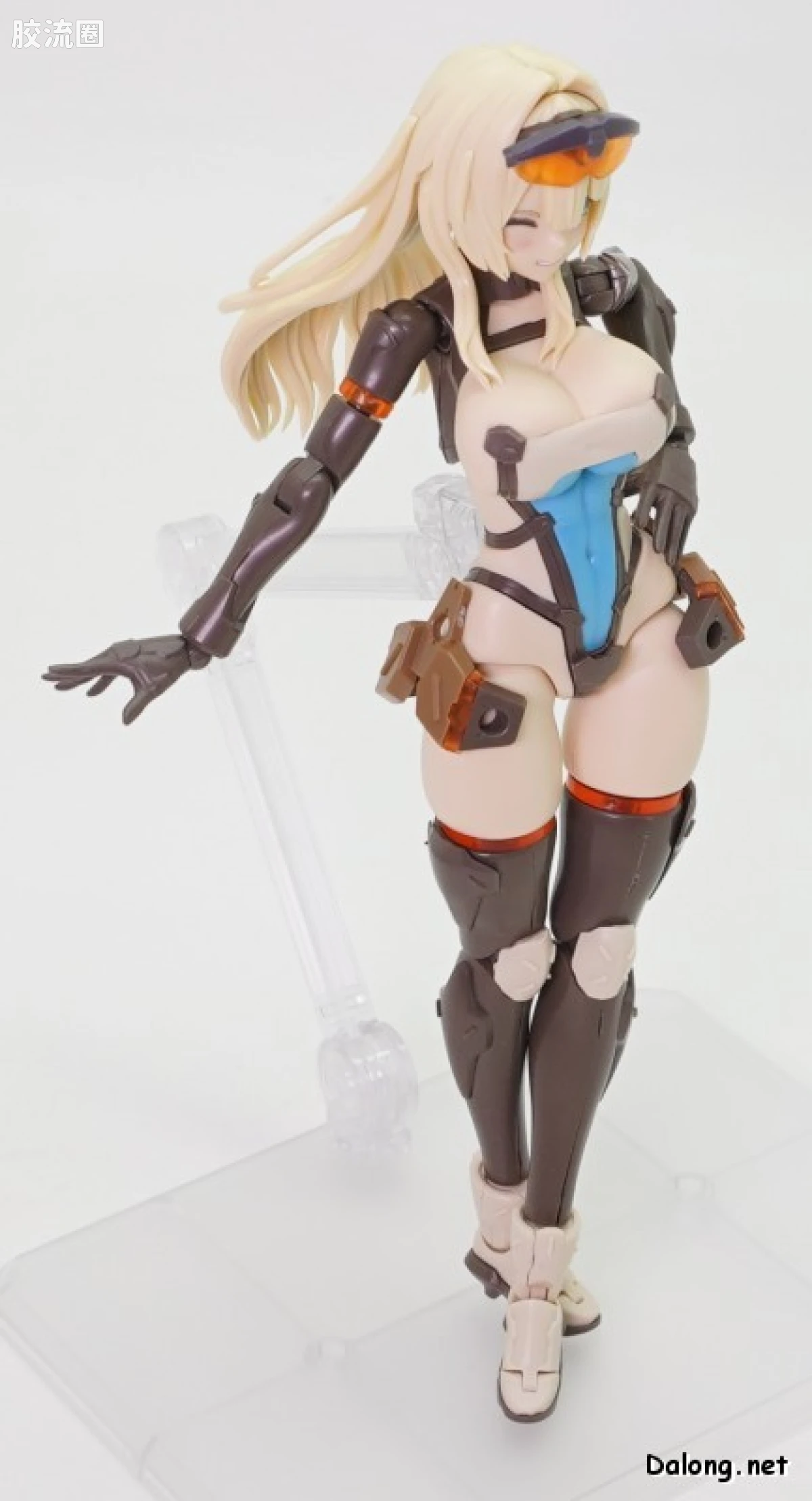 寿屋综合拼装模型系列 机甲综合 <前线任务> Zenith Girl - 图片