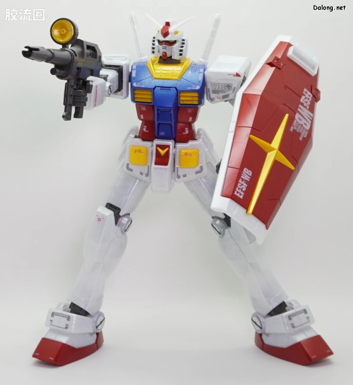 MEGA SIZE系列 限定及特别版 RX-78-2高达 金属光泽注塑Ver. - 图片