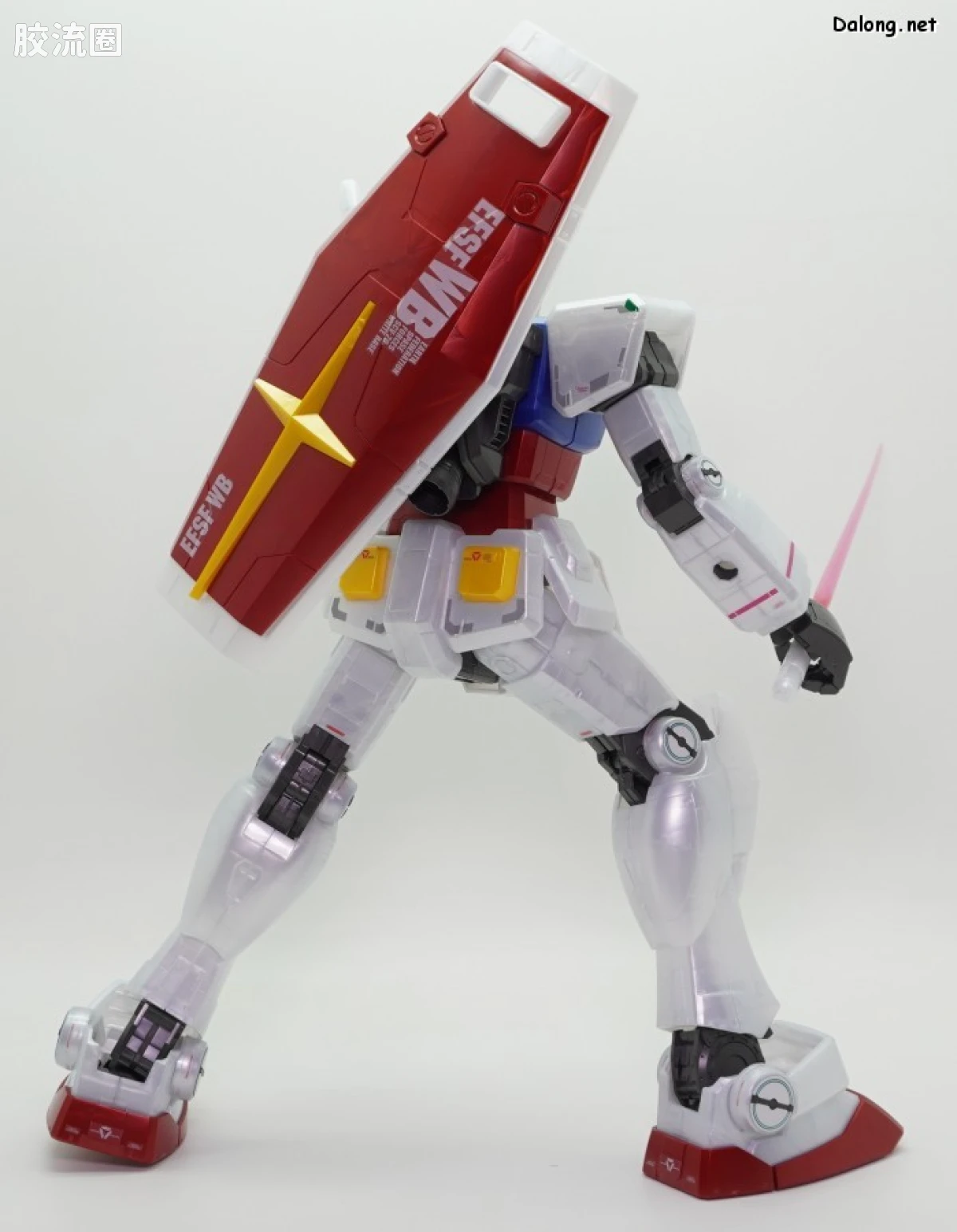 MEGA SIZE系列 限定及特别版 RX-78-2高达 金属光泽注塑Ver. - 图片
