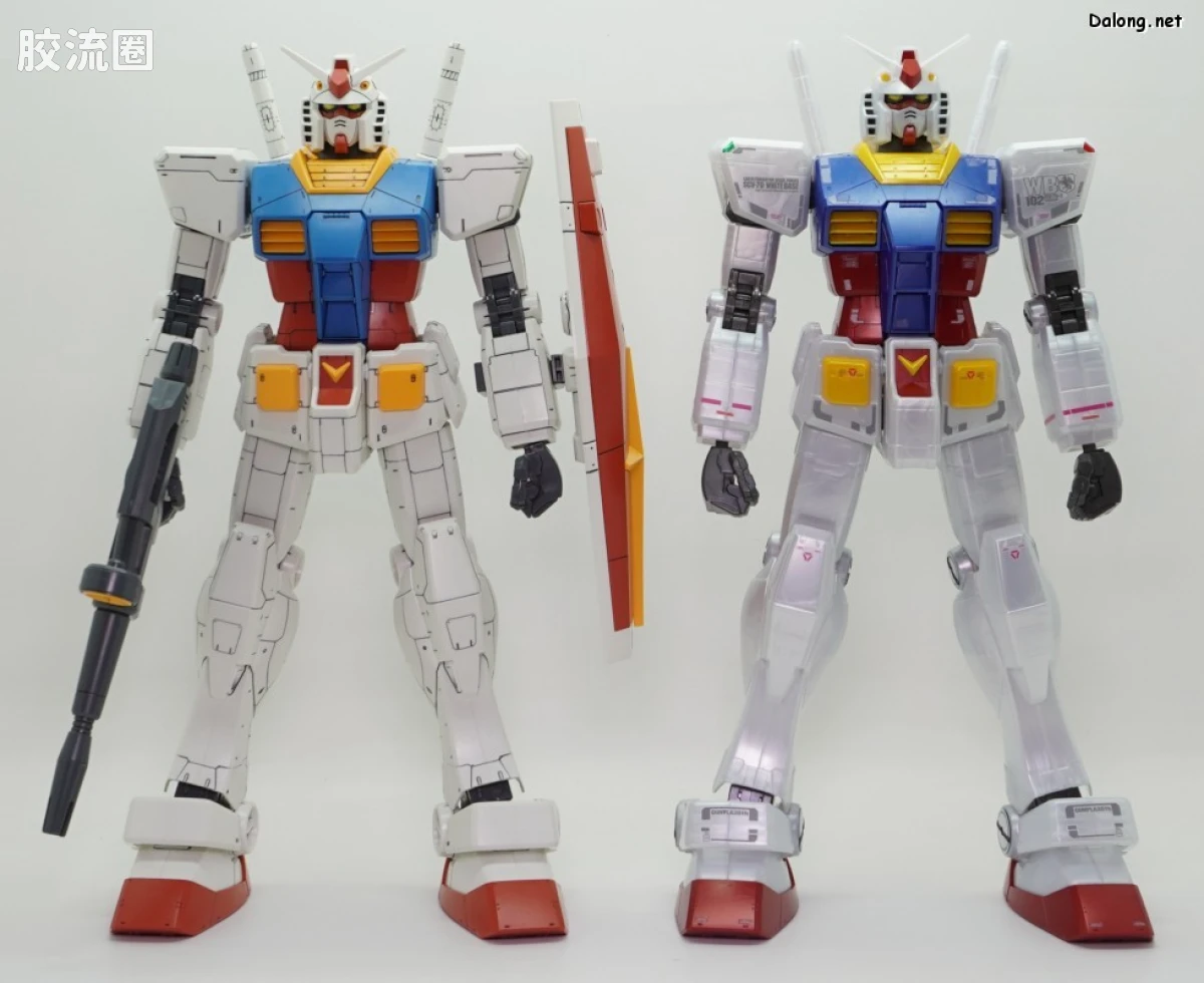 MEGA SIZE系列 限定及特别版 RX-78-2高达 金属光泽注塑Ver. - 图片