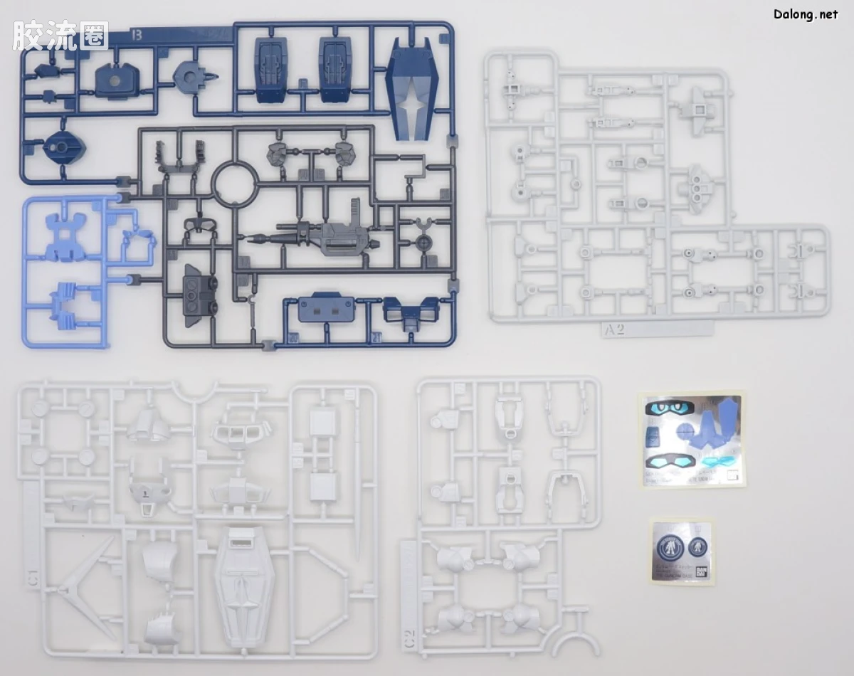 SDCS系列 限定版 RX-78-2 高达 基地限定配色 - 图片