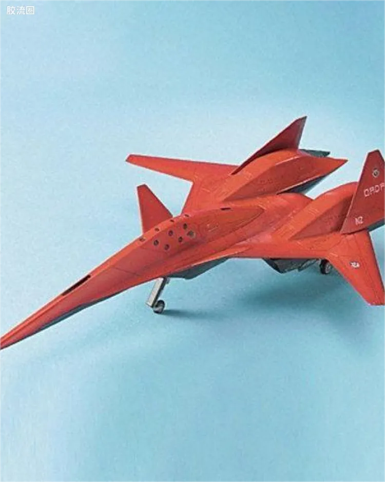 27 ADF-01F 法尔肯