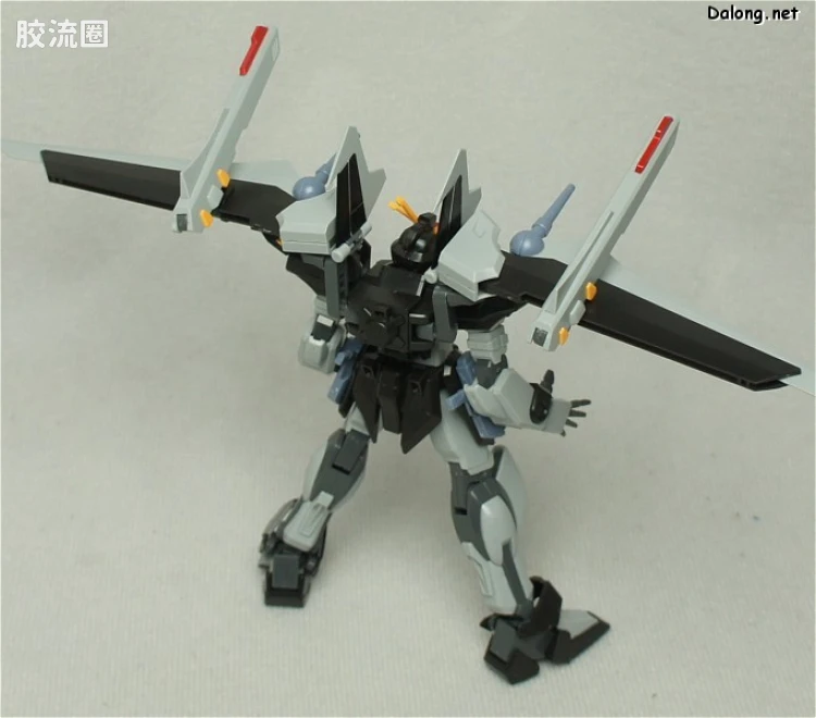 机动战士高达SEED HG SEED&SEED DESTINY 41 GAT-X105E+AQM/E-X09S 漆黑强袭高达 - 图片