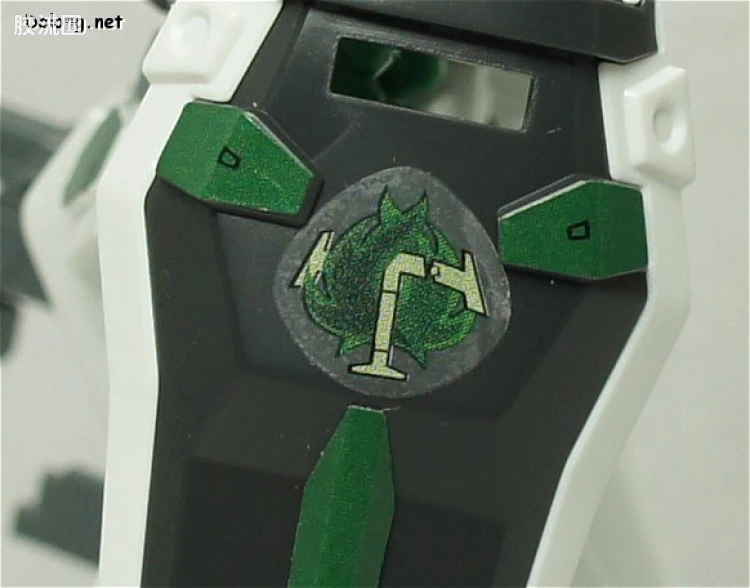 机动战士高达SEED HG SEED&SEED DESTINY 55 异端高达绿色机 - 图片