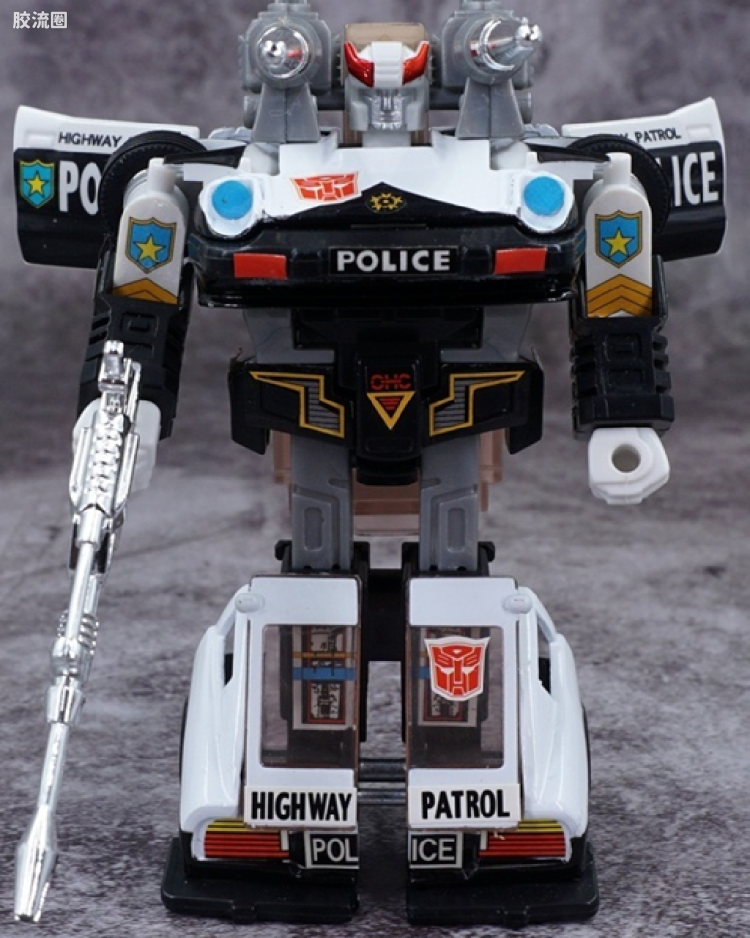 2 警车