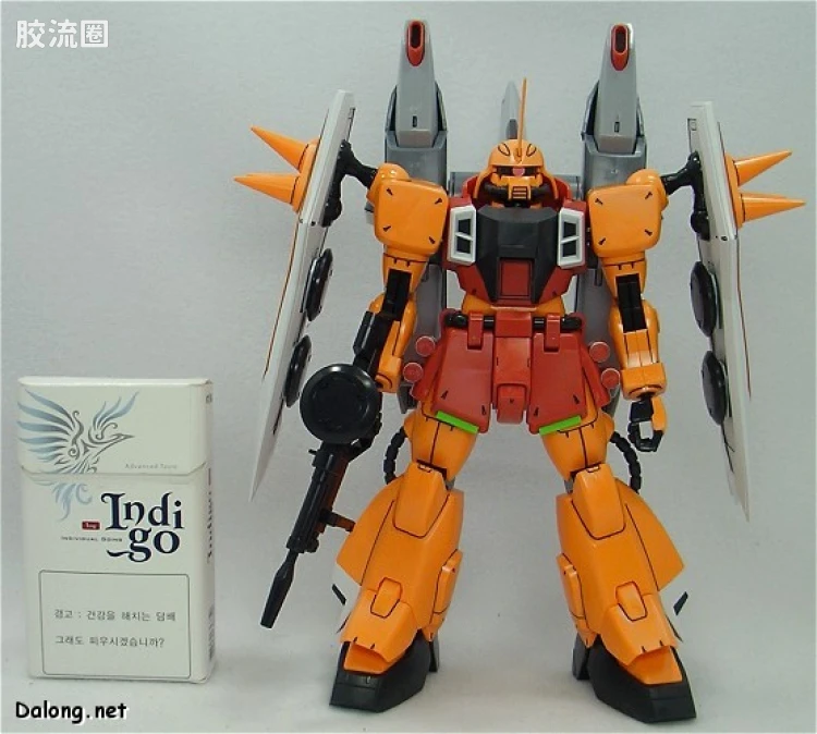 机动战士高达SEED SEED DESTINY 1/100 07 ZGMF-1001/M 瞬发型扎古幻影[海涅·威斯藤夫鲁斯专用机] - 图片