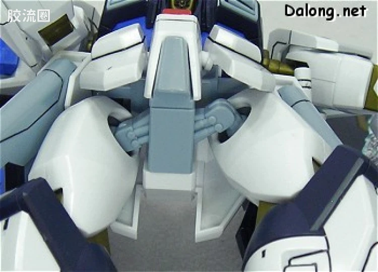 机动战士高达SEED SEED DESTINY 1/100 09 ZGMF-X20A 强袭自由高达 - 图片