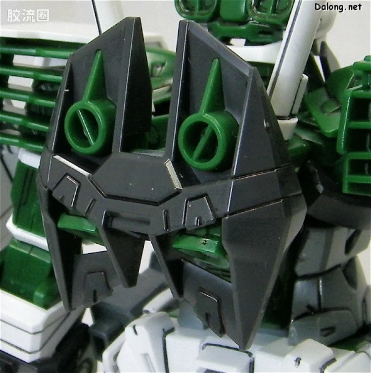 机动战士高达SEED SEED DESTINY 1/100 16 异端高达绿色机 - 图片
