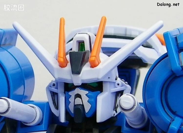 机动战士高达SEED SEED DESTINY 1/100 17 疾风强袭高达 - 图片