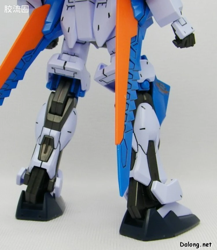 机动战士高达SEED SEED DESTINY 1/100 17 疾风强袭高达 - 图片