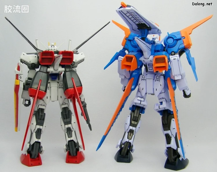 机动战士高达SEED SEED DESTINY 1/100 17 疾风强袭高达 - 图片