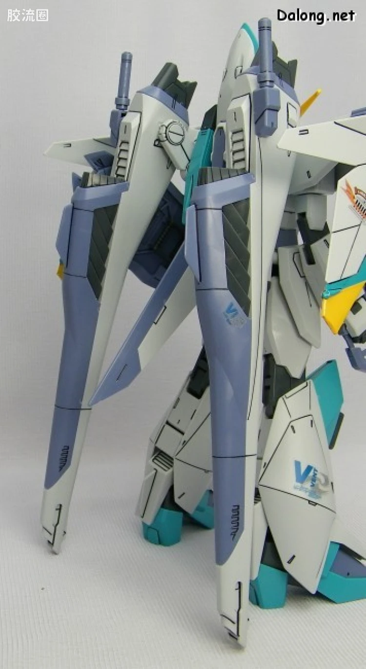 机动战士高达SEED SEED DESTINY 1/100 22 先锋救世主高达 - 图片