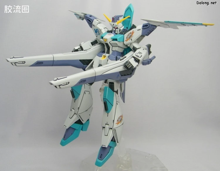 机动战士高达SEED SEED DESTINY 1/100 22 先锋救世主高达 - 图片