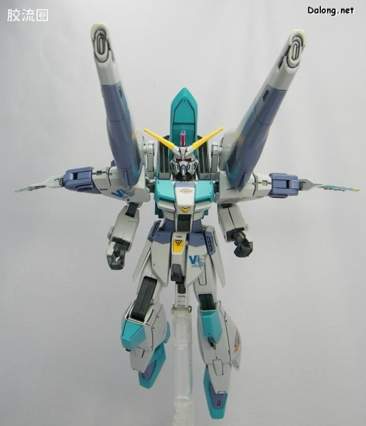 机动战士高达SEED SEED DESTINY 1/100 22 先锋救世主高达 - 图片