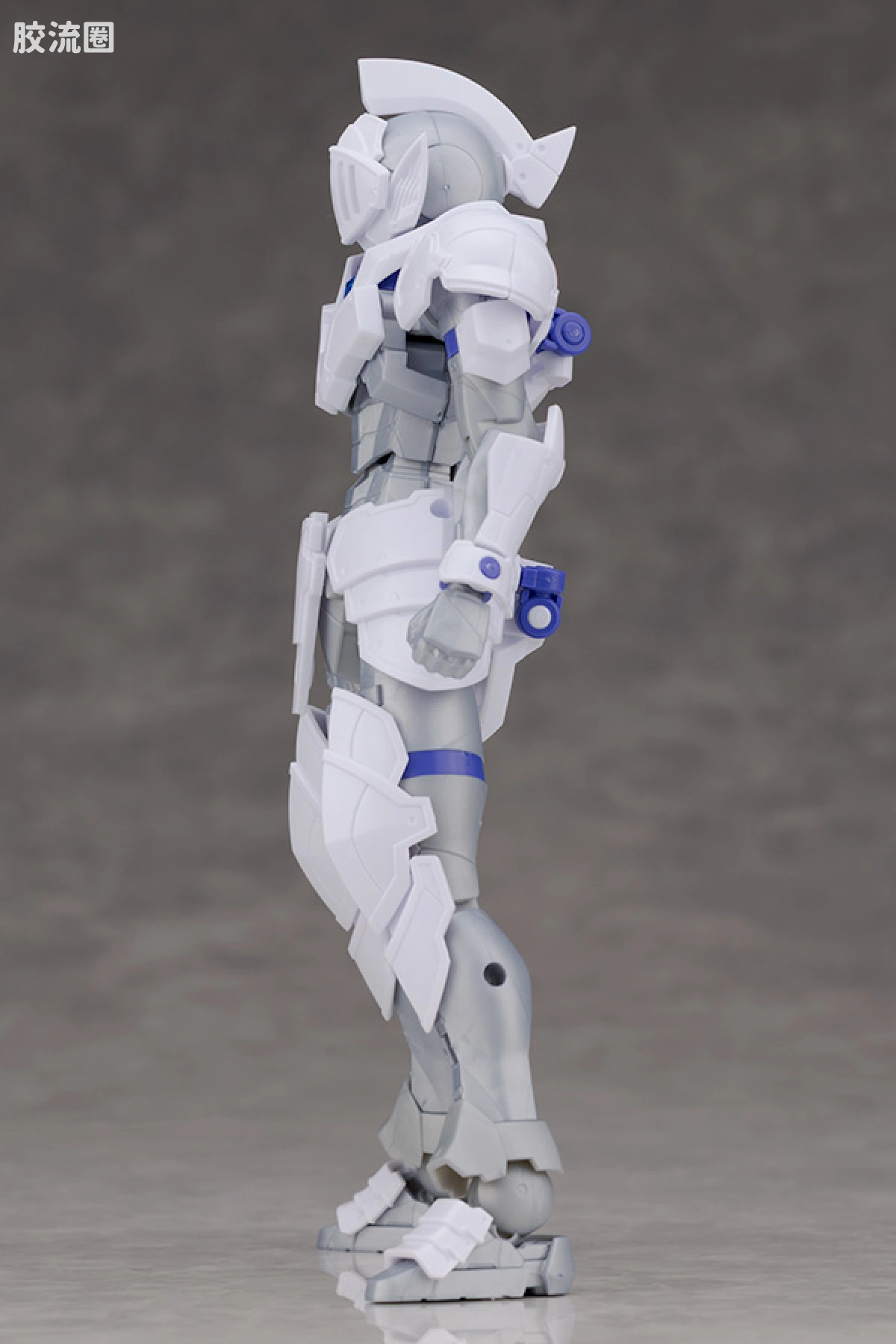 30MF 进阶职业套装 利贝尔神圣骑士(典礼装甲) - 图片