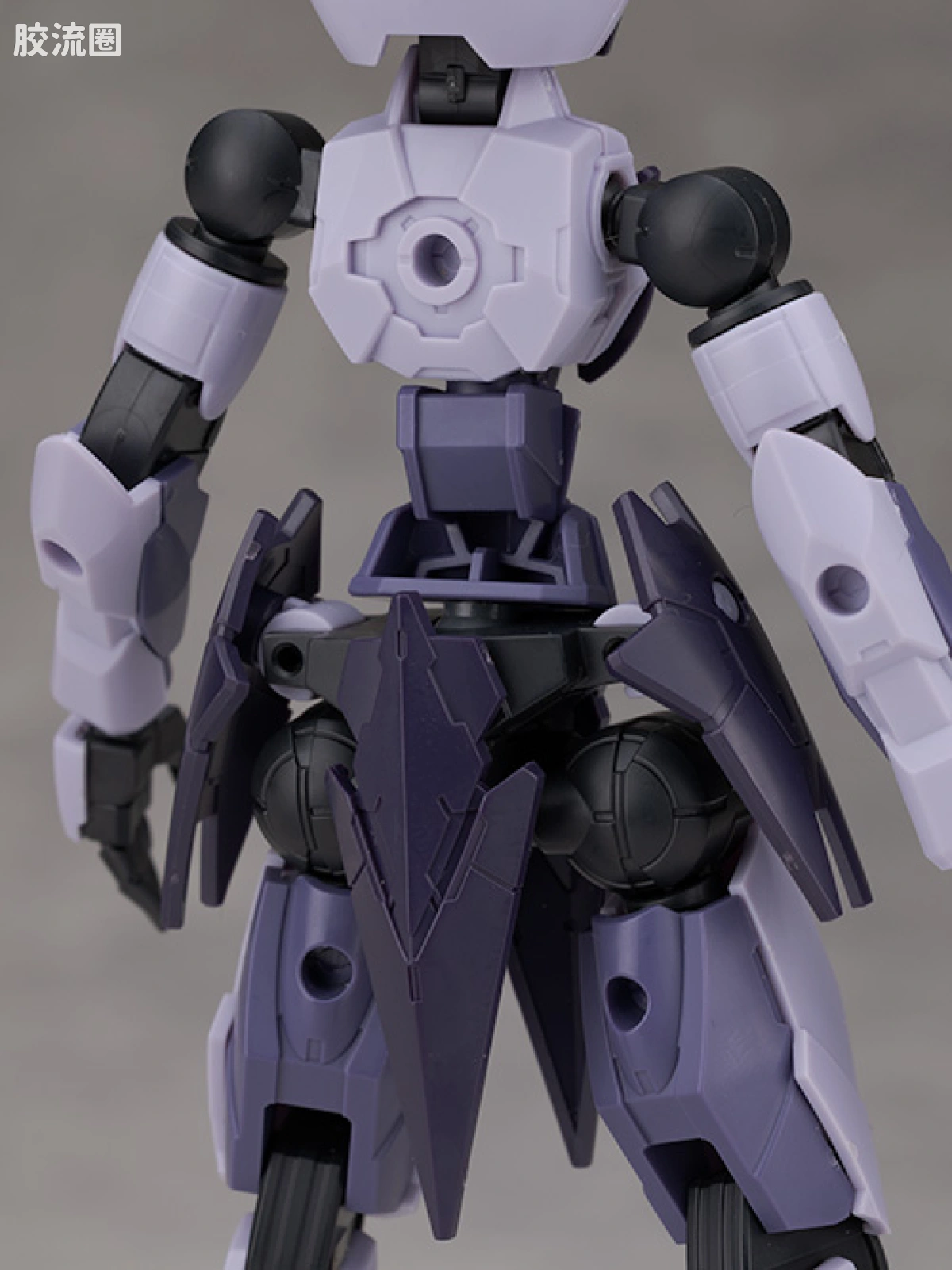 30MM 1/144 斯匹纳提亚/Spinatia（马克西昂军） EXM-E7sv 斯匹纳提娅(神圣女武神型) - 图片