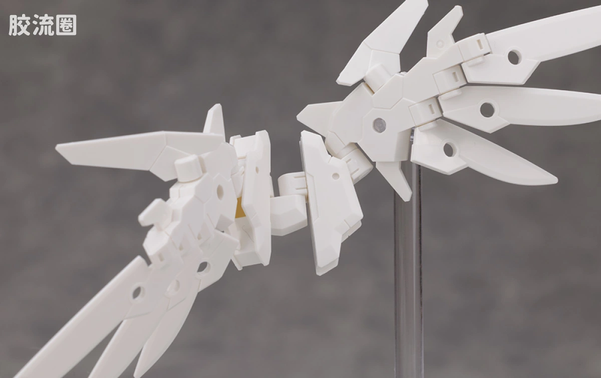 30MM 1/144 斯匹纳提亚/Spinatia（马克西昂军） EXM-E7sv 斯匹纳提娅(神圣女武神型) - 图片